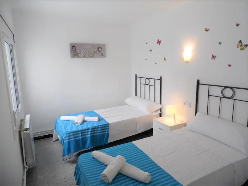 Apartamentos Carlota Blanes 0*,  España