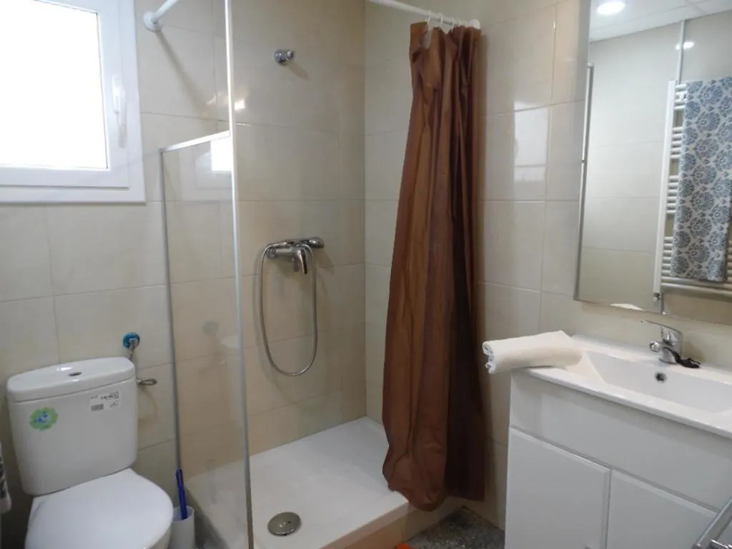 Apartamentos Carlota Blanes 0*,  España