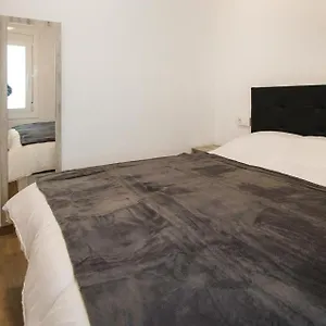 Apartamento Amazing In With Kitchen, Blanes